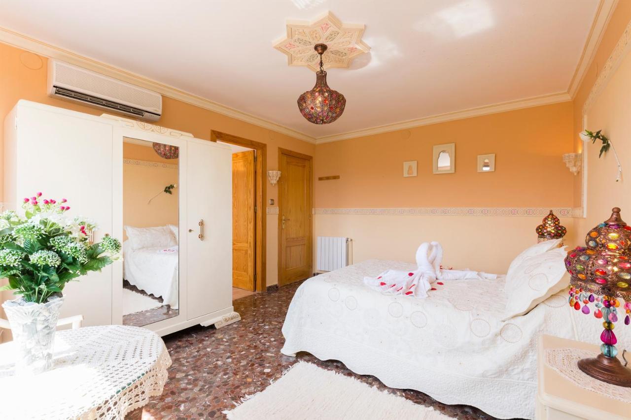 Habitaciones Iraizas Con Piscina Otura Zewnętrze zdjęcie